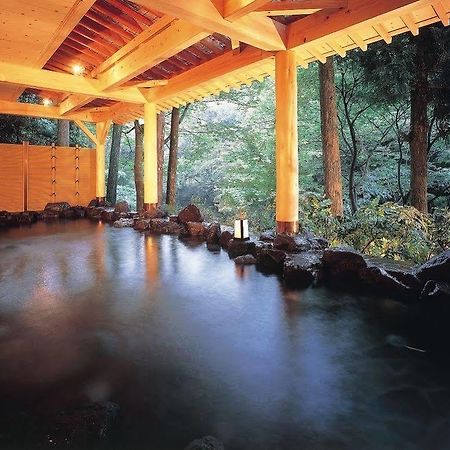Yamanaka Onsen Shirasagiyu Tawaraya Hotel Kaga  Buitenkant foto
