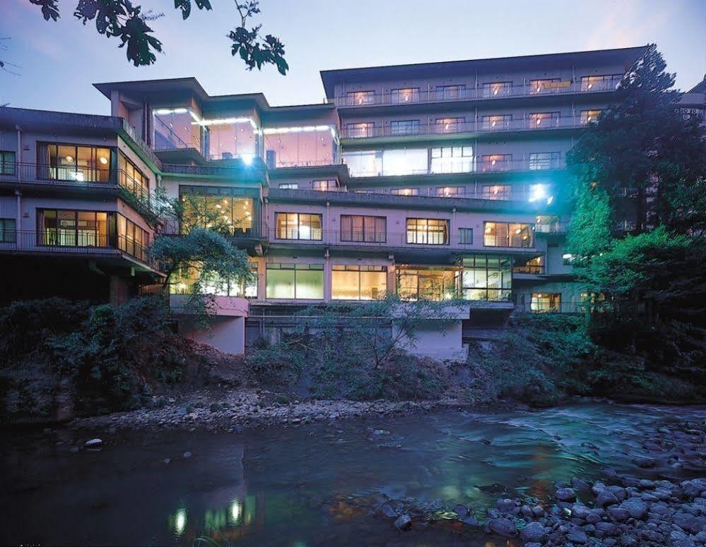 Yamanaka Onsen Shirasagiyu Tawaraya Hotel Kaga  Buitenkant foto