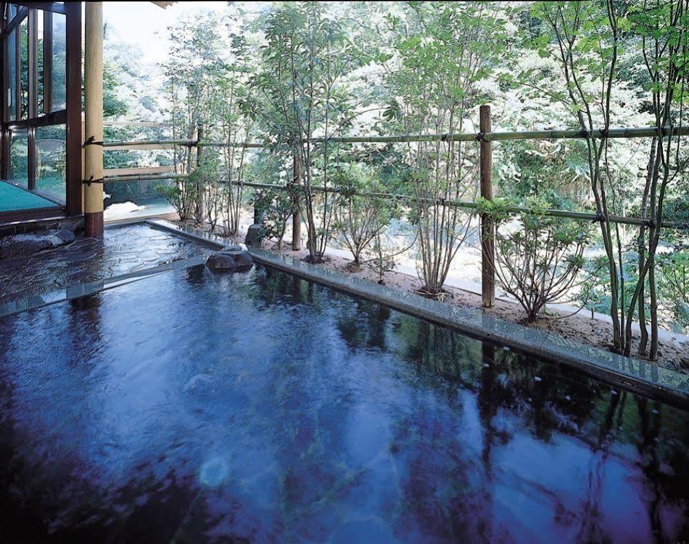 Yamanaka Onsen Shirasagiyu Tawaraya Hotel Kaga  Buitenkant foto